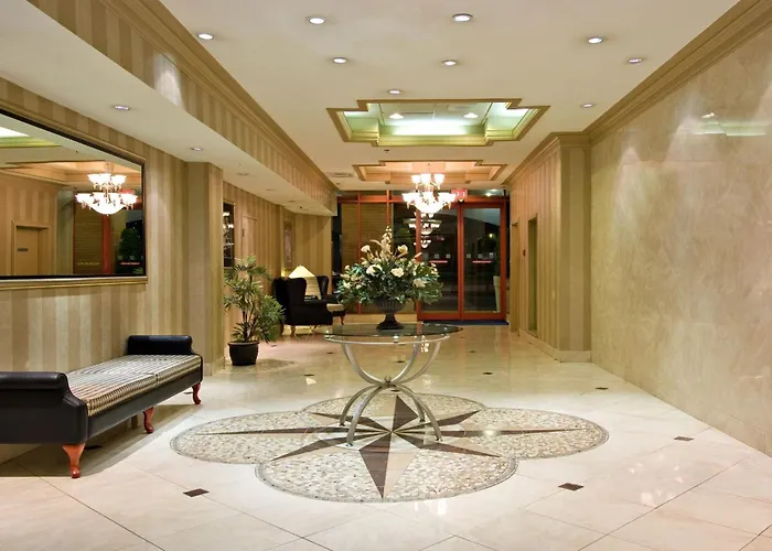 Holiday Inn Express Vancouver-Metrotown
